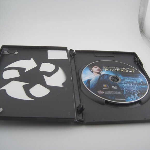 Percy Jackson & The Olympians: The Lightning Thief (DVD) (widescreen) (118 Mins) - Picture 4 of 4